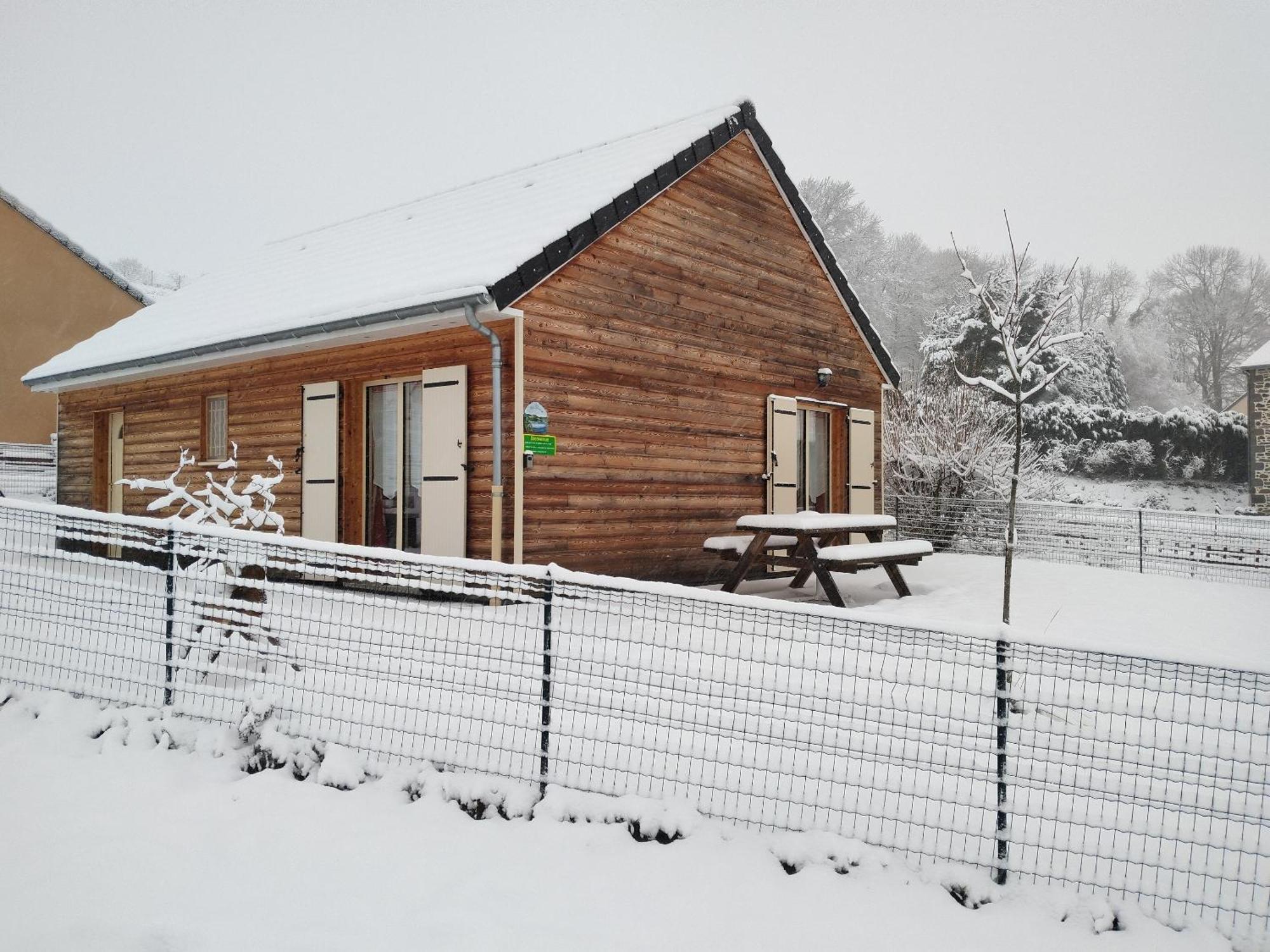Le Chalet Des Patures Rochefort-Montagne Exterior foto
